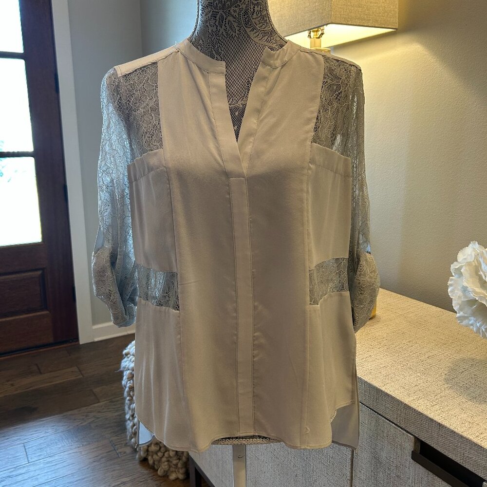 BCBGMAXAZRIA Gardenia "Gael" Blocked Blouse